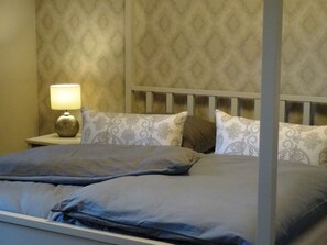 Apartment | 2 Schlafzimmer, Bügeleisen/Bügelbrett