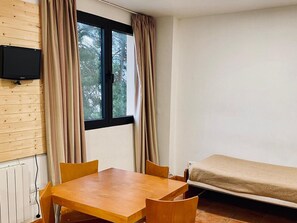 Dining - Apartment in Sierra Nevada Near Ski Lift (Monachil)