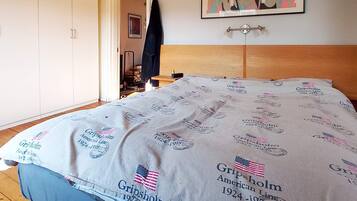 House | 2 bedrooms, individually furnished
