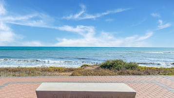 Apartament | Vista des de l'allotjament