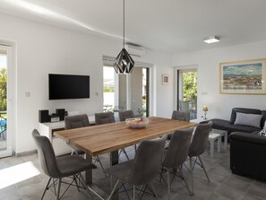 Villa | Living room