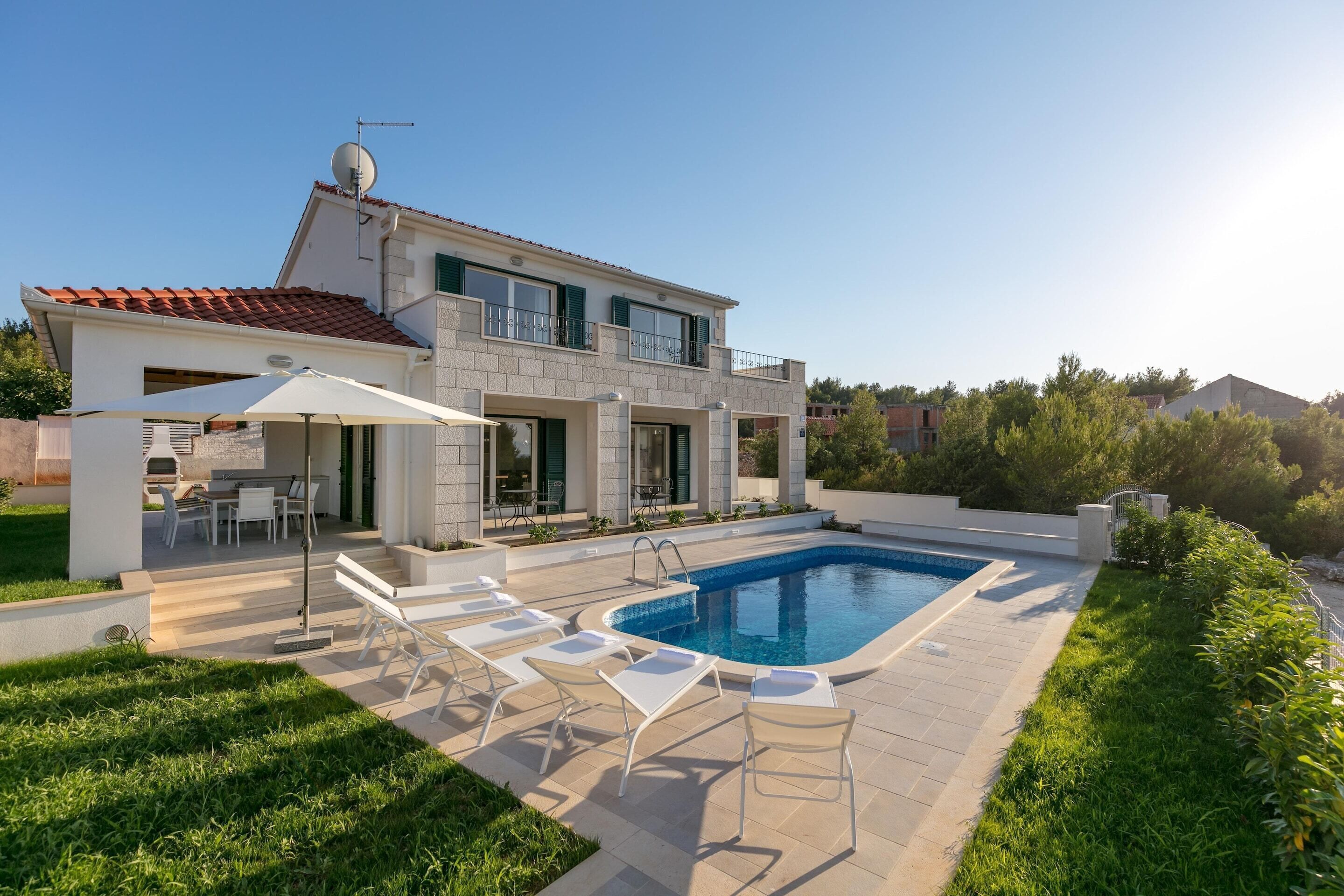 Villa | Pool