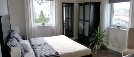 2 habitaciones y muebles diferentes