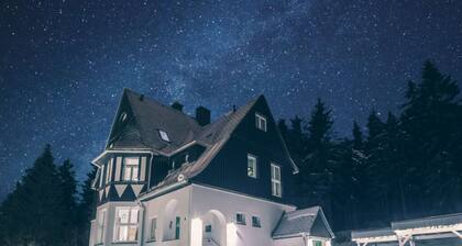Holiday Apartment Ahornspitze