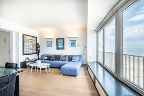 อพาร์ทเมนท์ | ห้องนั่งเล่น