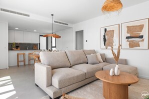 TV - Penthouse Diamond | Private pool - terrace - Fuengirola (Fuengirola)
