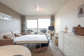 Apartment | Living room