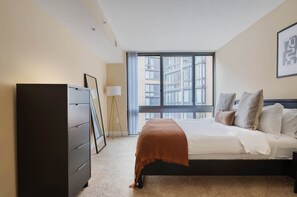1 chambre, fer et planche à repasser, Wi-Fi, draps fournis