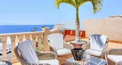 Belvilla by OYO Holiday Home in Puerto de Santiago