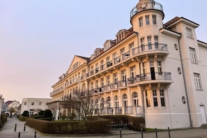 Exterior - Holiday Apartment With the Sound of the sea (Kuehlungsborn)