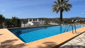 Bungalow | Alberca | Alberca al aire libre