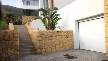 Villa | Bahagian luar