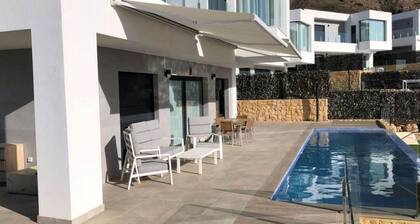 Scenic Villa With Heated Pool