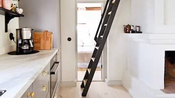 House | Interior