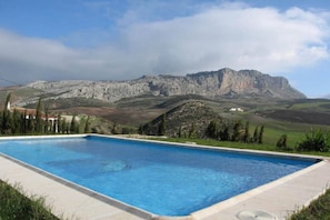 Indoor pool, outdoor pool - Belvilla by OYO Villa Tere (Antequera)