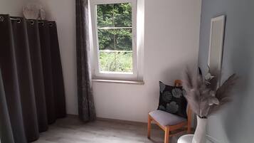 Apartment | 2 bedrooms, individually furnished, bed sheets