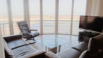 Apartment | Living room