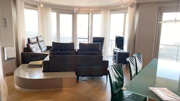 Apartment | Living room