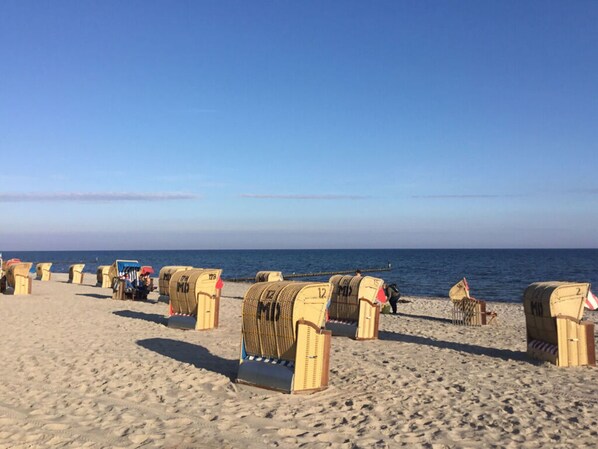 Beach nearby - Holiday Apartment Steuck (Kellenhusen)