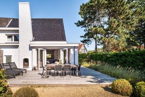 Villa | Speisen im Freien