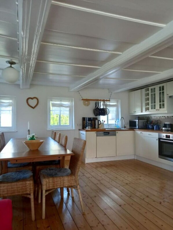 Apartment | Private kitchen