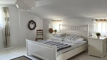 Apartemen | Dapur pribadi | Oven, ketel listrik, dan pemanggang roti