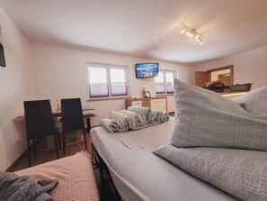 Living area - New Apartment in the Beautiful Pitztal (Sankt Leonhard im Pitztal)