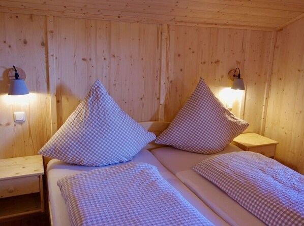 Apartment | 2 Schlafzimmer, individuell eingerichtet