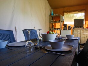 Tent | Woonkamer