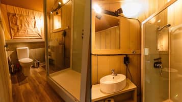 Tent | Badkamer