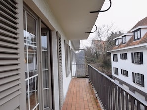 Apartment | Balcony - Ruytingen 0101 Apartment in De Haan (De Haan)