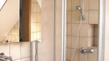 Apartment | Badezimmer | Handtücher