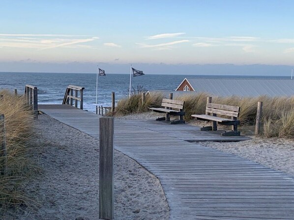 Exterior - Peaceful Haven by the sea Modern Retreat (Sint Maartensvlotbrug)