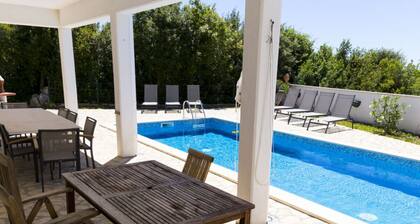 Holiday Home Villa Alisa