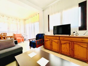 Apartment | Living area
