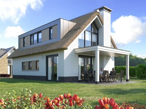 Spacious Villa on the North Sea