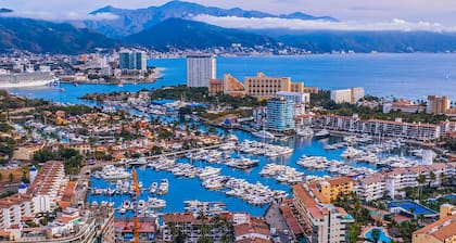 Marina Yacht Living Experience