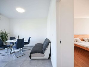 Apartment | Living room - Modern Holiday Home With Balcony in old Town (Zadar)