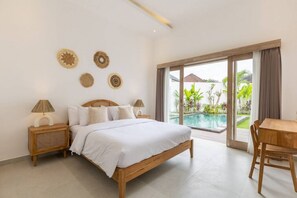 2 bedrooms, desk, iron/ironing board, free WiFi - Villa Casa Cielo by Azure in Pererenan (Pererenan)