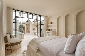 1 bedroom, iron/ironing board, free WiFi, bed sheets - Luxe & Unique Honeymoon Villa Bocami Suites 2 (Umalas)