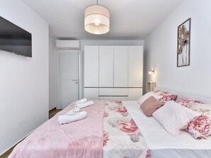 Villa | 3 sovrum, unika möbler, strykjärn/strykbräda och sängkläder