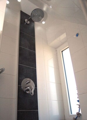 Apartment | Badezimmer