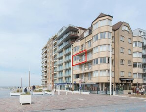 Apartment | View from property - Apartment in Nieuwpoort for 4 Persons (Nieuwpoort)