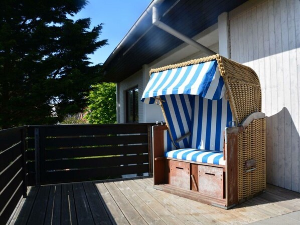 Property amenity - "beach Crab" in the House on the Dune (Wittduen)