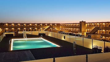 Apartment | Pool | Innenpool, Außenpool