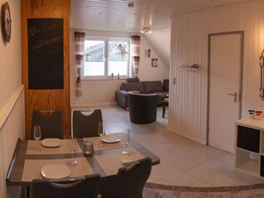 Dining - Red Sand Modern Retreat (Wangerland)