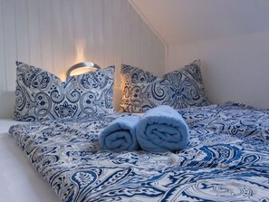 1 bedroom, individually furnished, iron/ironing board - Red Sand Modern Retreat (Wangerland)