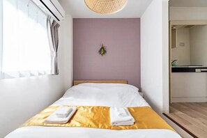 Casa Basic, 3 camere da letto, non fumatori | 3 camere, ferro/asse da stiro, Wi-Fi gratuito, lenzuola