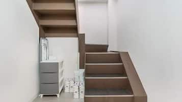 Basic House, 3 Bedrooms, Non Smoking | 3 bedrooms, iron/ironing board, free WiFi, bed sheets