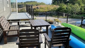House | Outdoor dining